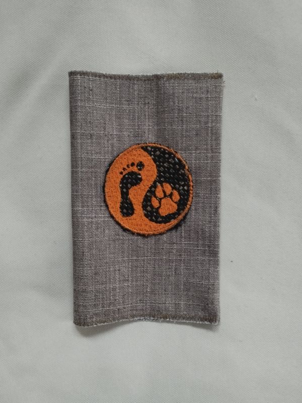 Látkový obal na pas - hnědý