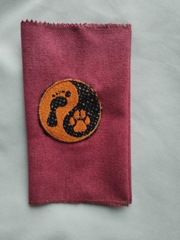 Látkový obal na pas - červený