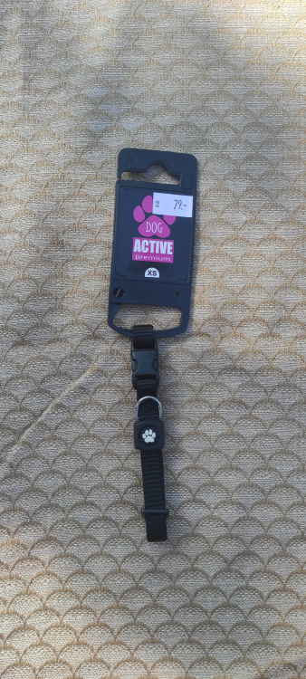 Černý nylonový obojek vel.XS