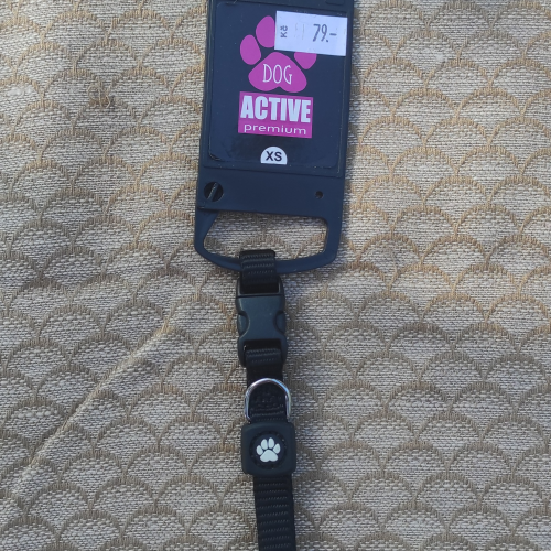 Černý nylonový obojek vel.XS