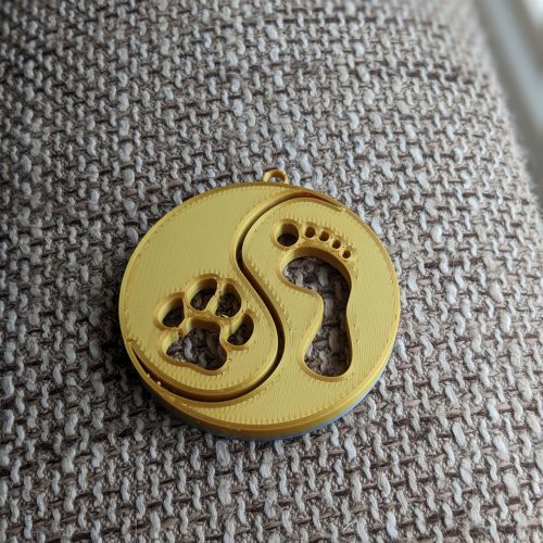 Ozdoba psí jin jang - zlatá lesklá