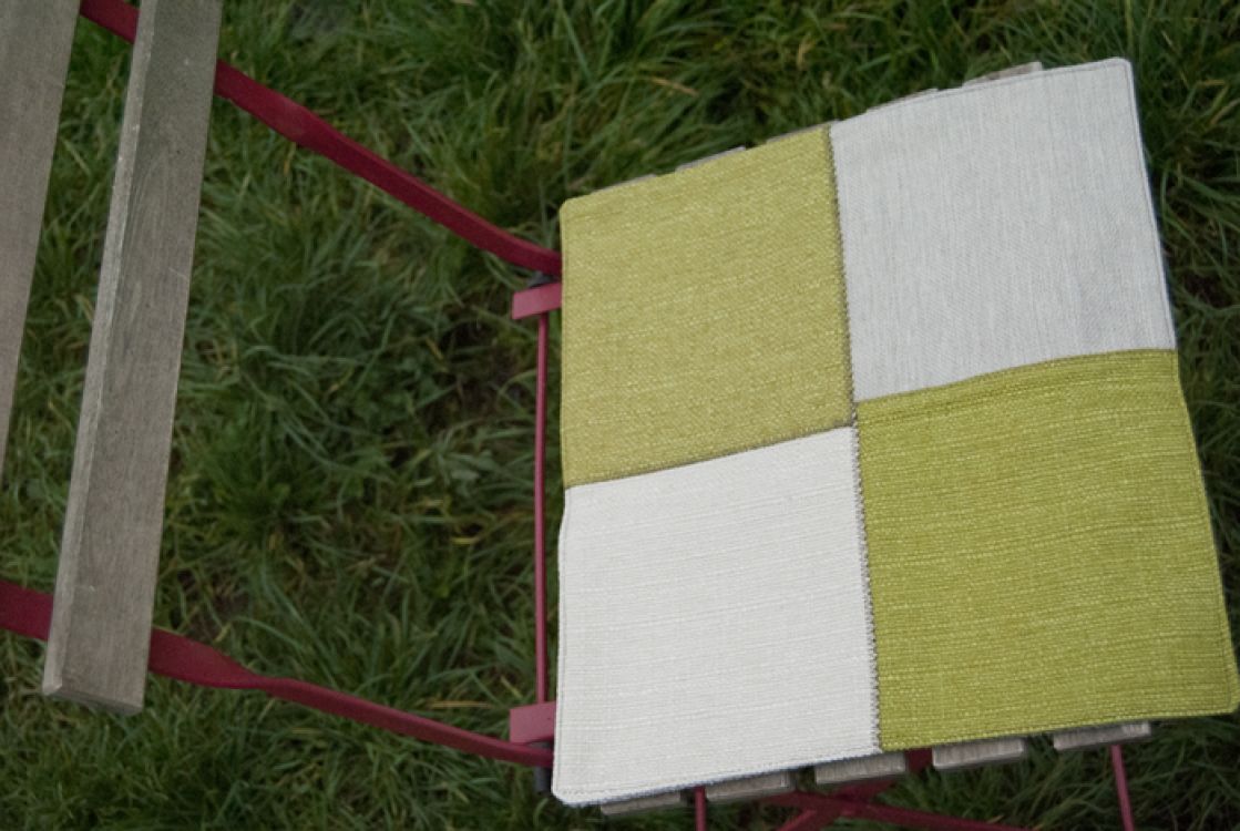 Handmade podsedák z recyklovaného materiálu