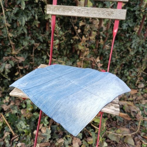 Handmade podsedák z recyklovaného materiálu