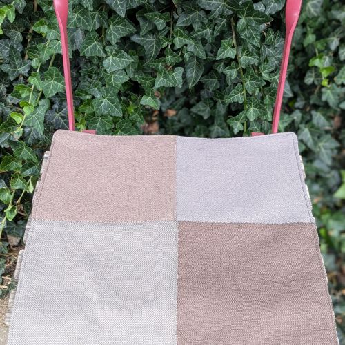 Handmade podsedák z recyklovaného materiálu