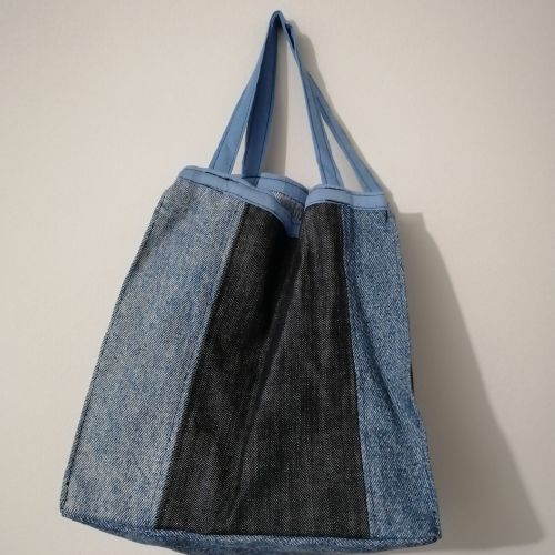 Handmade taška z recyklovaného materiálu - malá