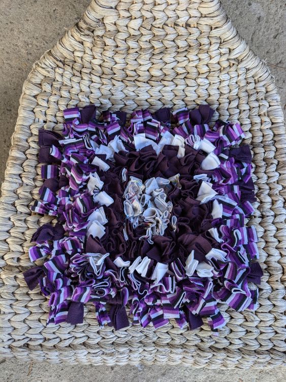 Handmade čmuchací kobereček čtverec