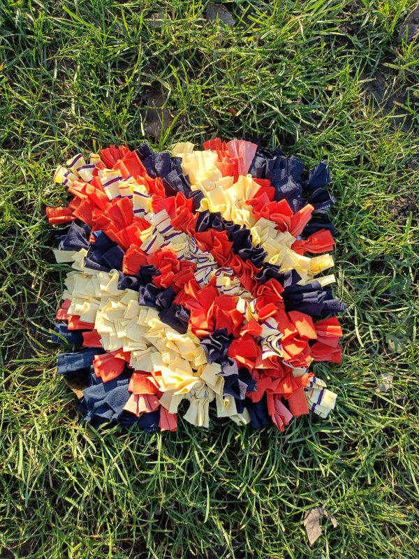 Handmade čmuchací kobereček čtverec