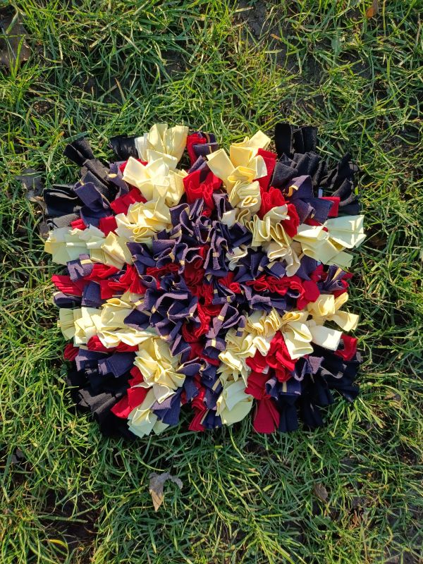 Handmade čmuchací kobereček čtverec