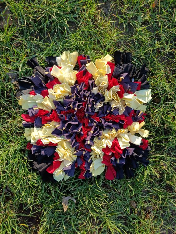 Handmade čmuchací kobereček čtverec