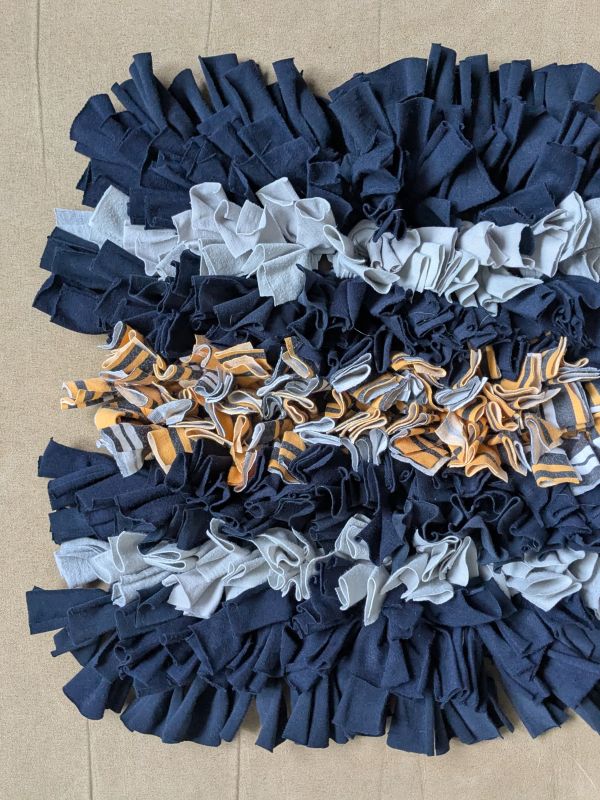 Handmade čmuchací kobereček čtverec