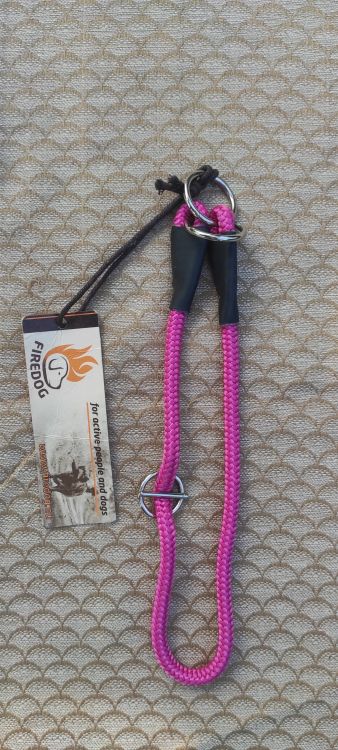 Růžový stahovací obojek