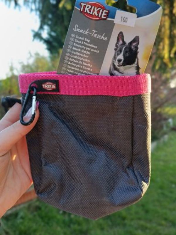 Růžovošedý pamlskovník