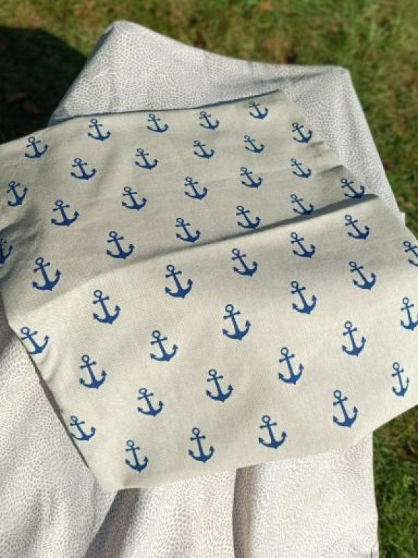 Handmade povlak na polštář s kotvami