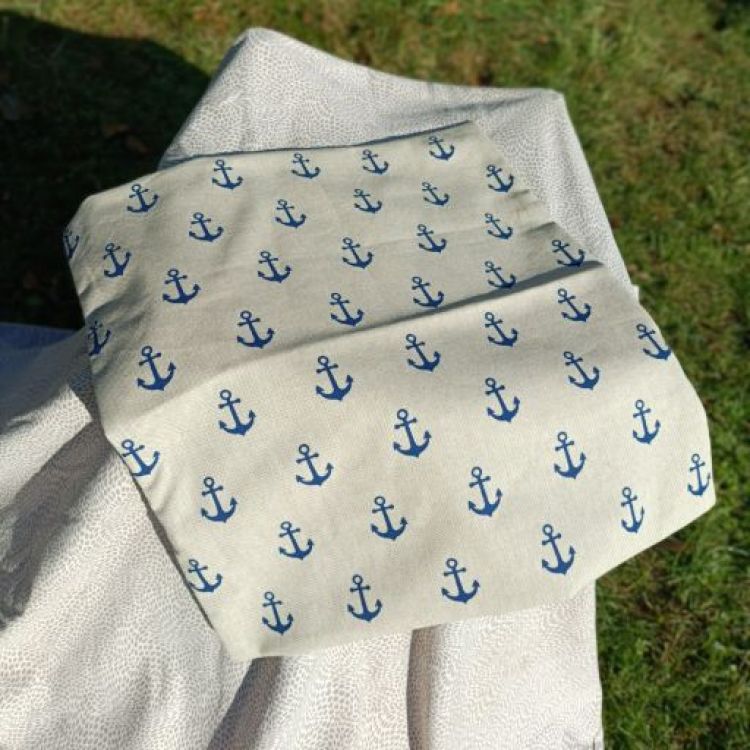 Handmade povlak na polštář s kotvami