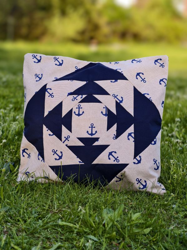 Handmade povlak na polštář s kotvami