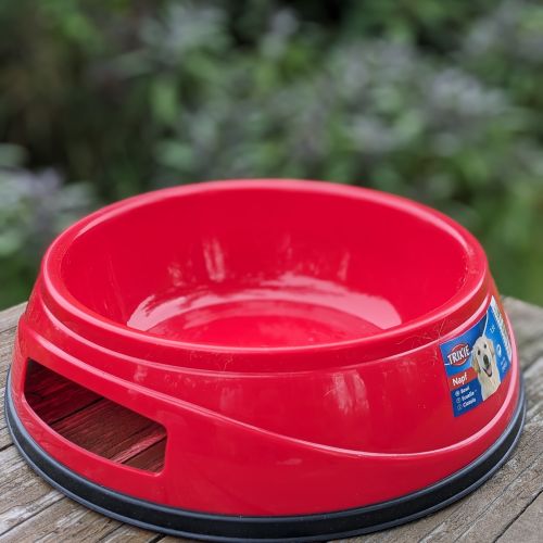 Velká plastová miska s protiskluzem 1.5 l